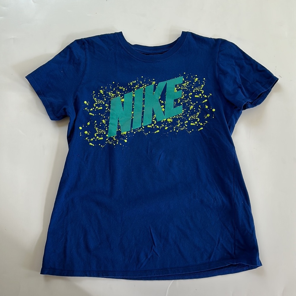 Nike Navy Blue Graphic Short Sleeve Tee Size L (Boy's)